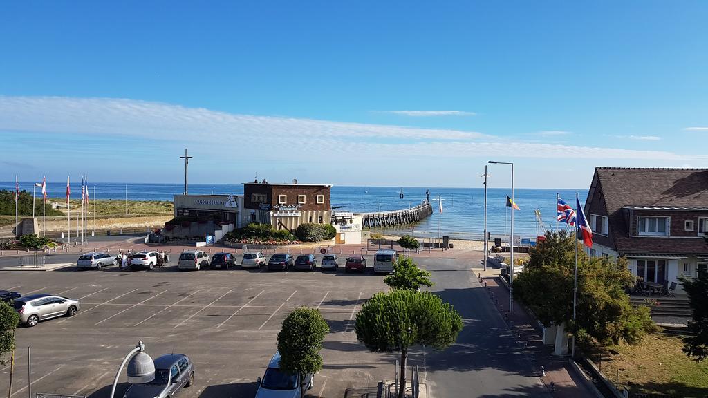 Hotel De Paris Courseulles-sur-Mer Bagian luar foto